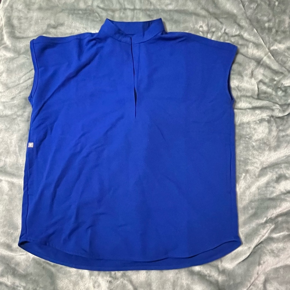 Figs Rafaela Scrub Top in Winning Blue